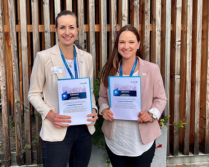 Alexandra Sichart und Melanie Gunzelmann wurden als eCoaches für die Region StarnbergAmmersee ausgezeichnet.  